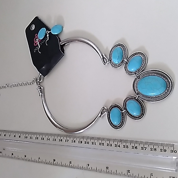 River Ride Blue Blockbuster-Necklace with earrings, Lead and Nickle free - Picture 5 of 6